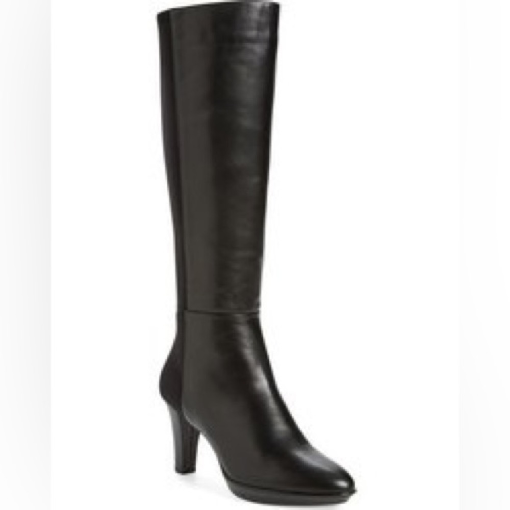 NWOT J.Renee Callysta Knee High Platform Boot size 7